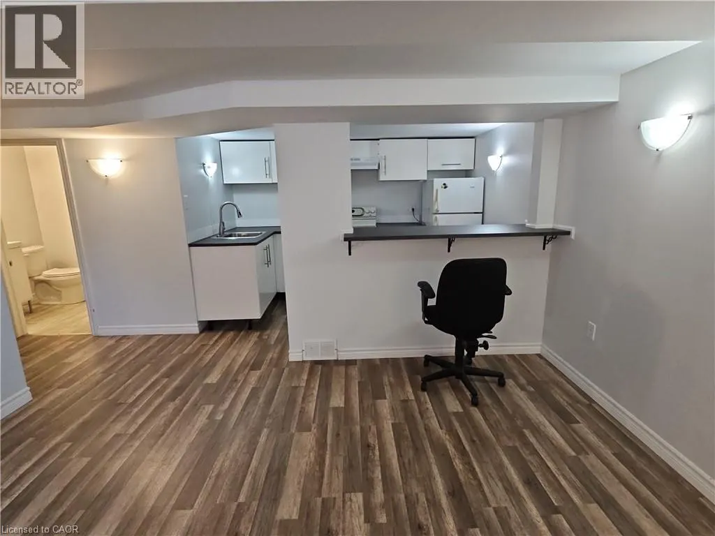 26 FIFTH Avenue Unit# LOWER, #LOWER