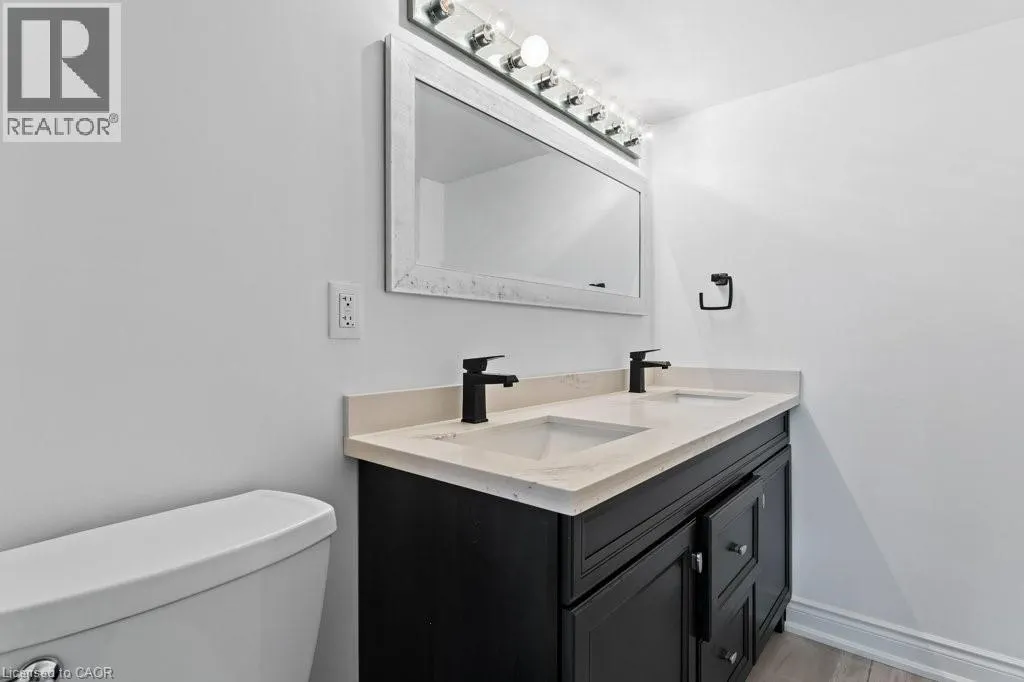 40 HARRISFORD Street Unit# 305, #305