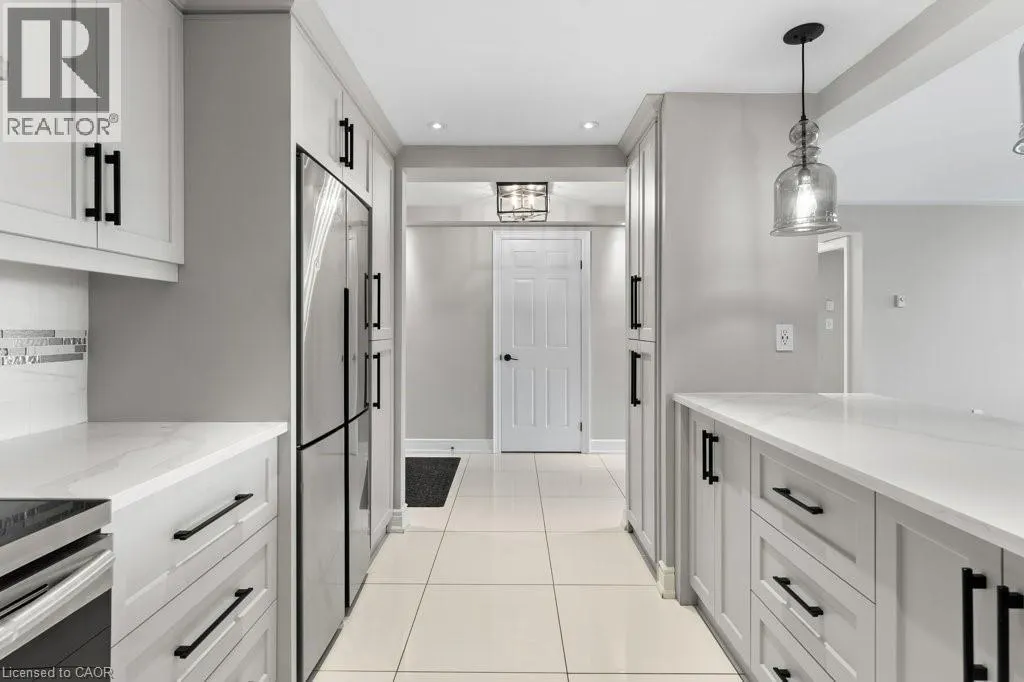 40 HARRISFORD Street Unit# 305, #305