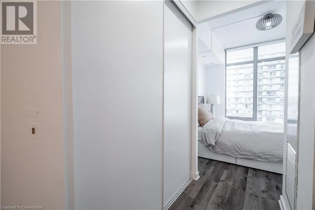 105 THE QUEENSWAY Unit# 1514, #1514
