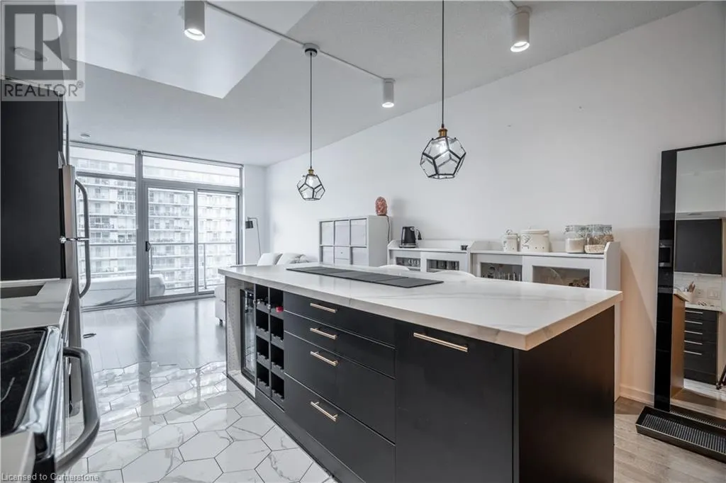 105 THE QUEENSWAY Unit# 1514, #1514