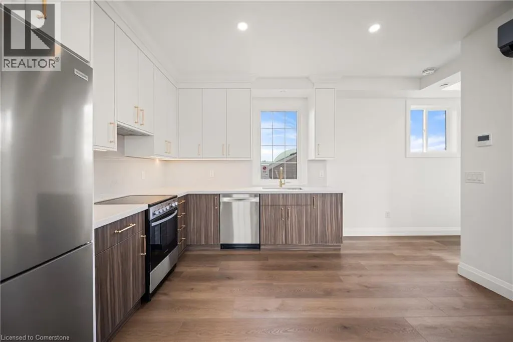 153 MAIN Street E Unit# 7, #7