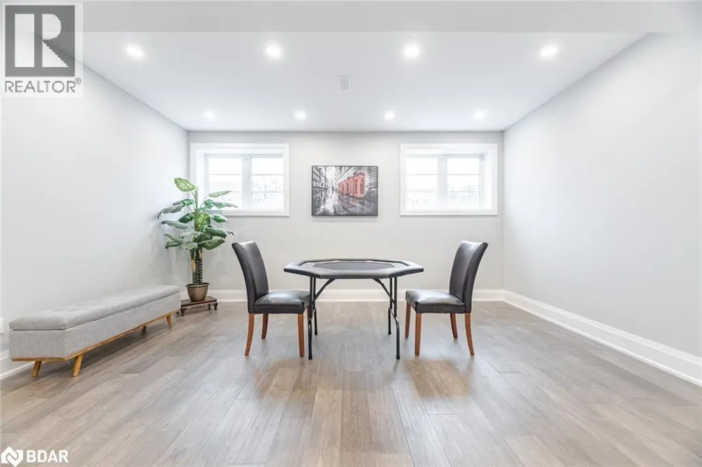 404 ELLEN DAVIDSON Drive