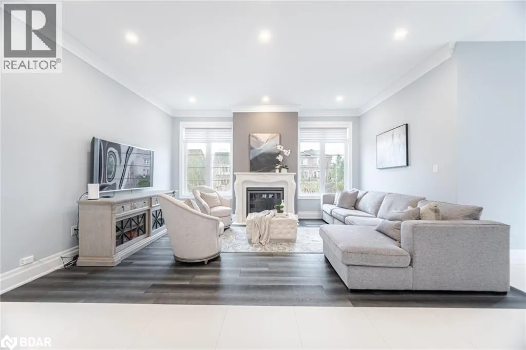 404 ELLEN DAVIDSON Drive
