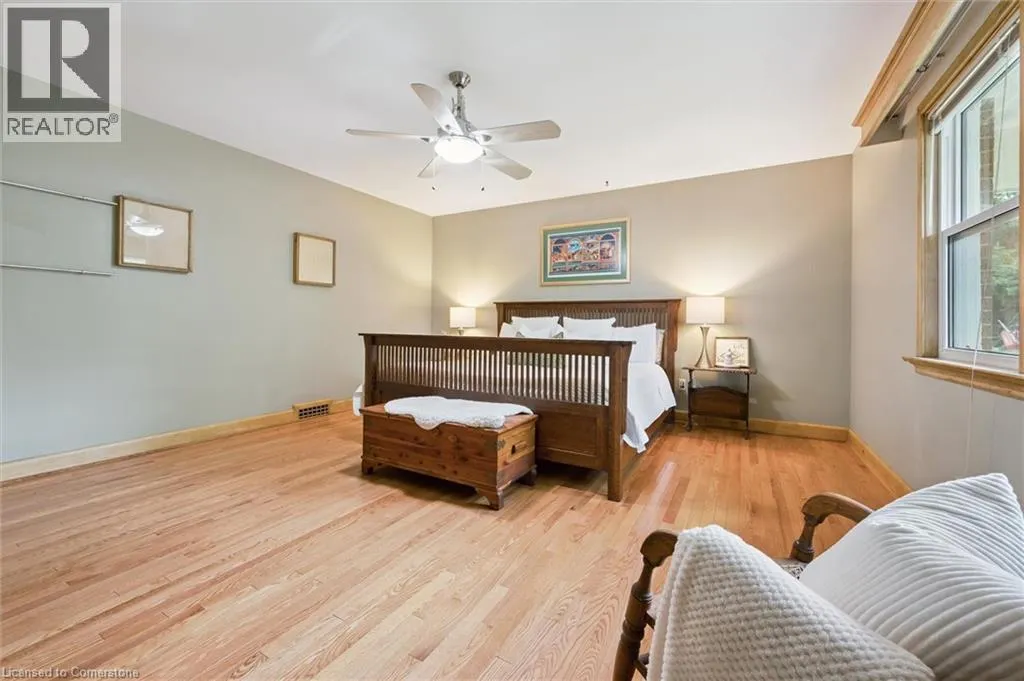 688 ROCKWAY Drive