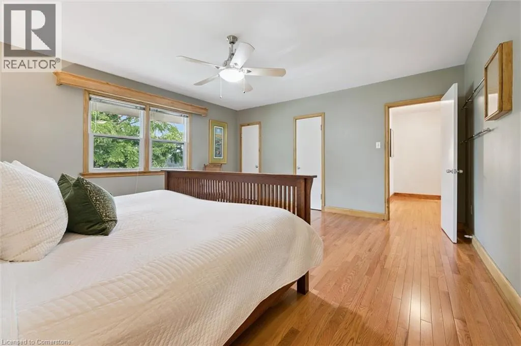 688 ROCKWAY Drive