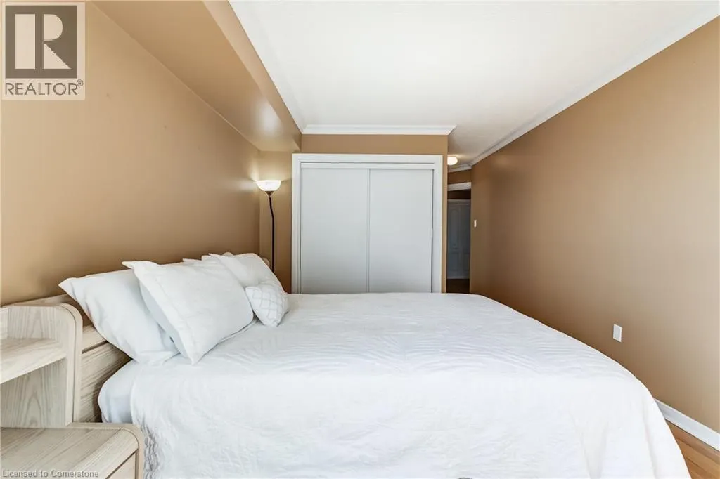 75 KING Street E Unit# 1105, #1105