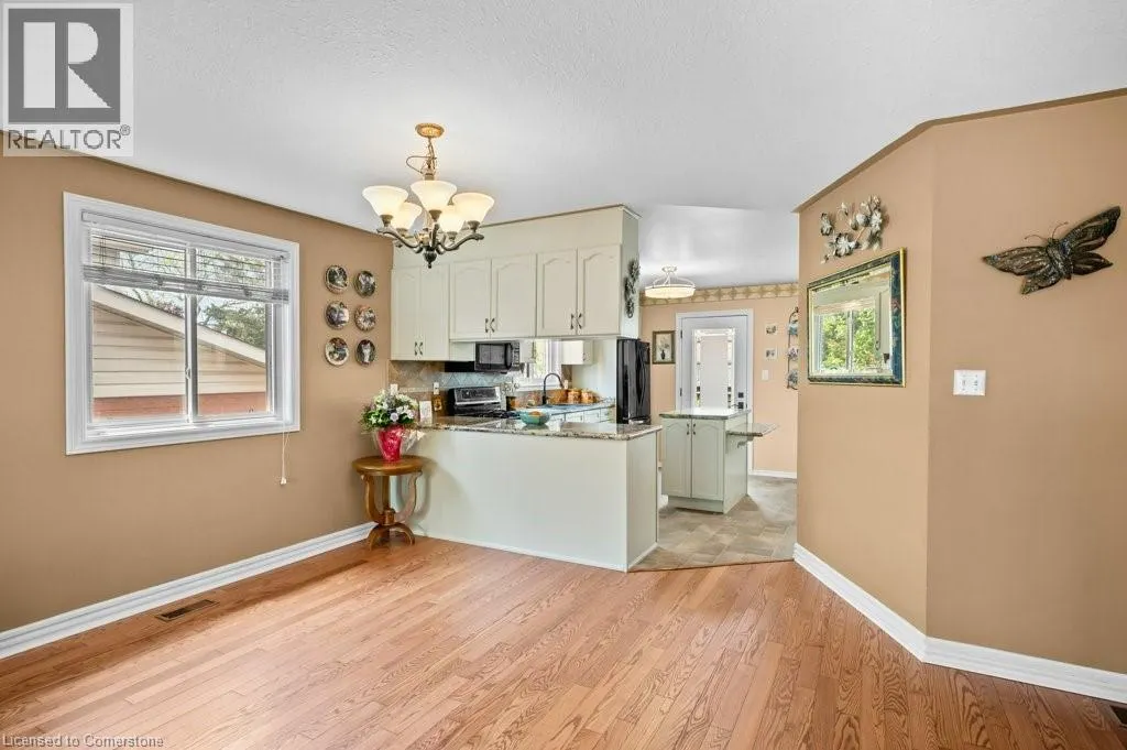 25 HYSLOP Drive