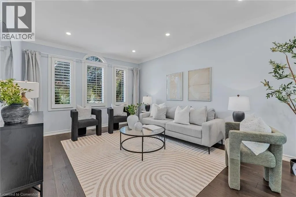 2816 ROSEWOOD Lane