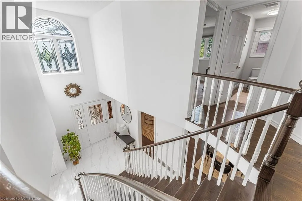 2816 ROSEWOOD Lane