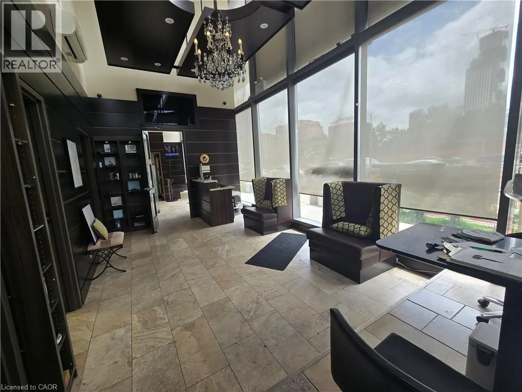 4033 HURONTARIO Street Unit# 1, #1