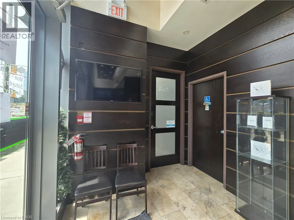 4033 HURONTARIO Street Unit# 1, #1