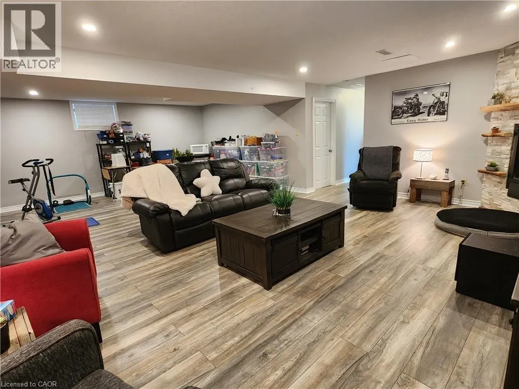 501 ISAIAH Crescent