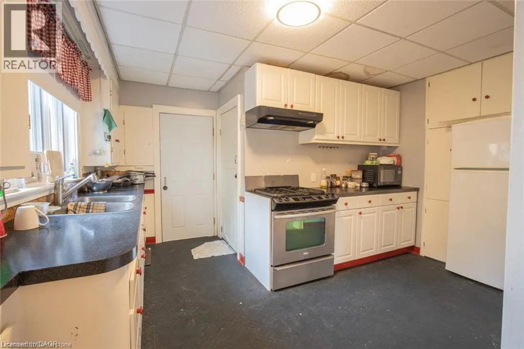36 WEST 3RD Street Unit# Main, #Main