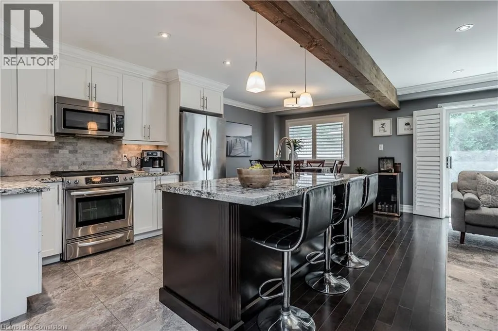 447 WOODVIEW Road Unit# 3, #3