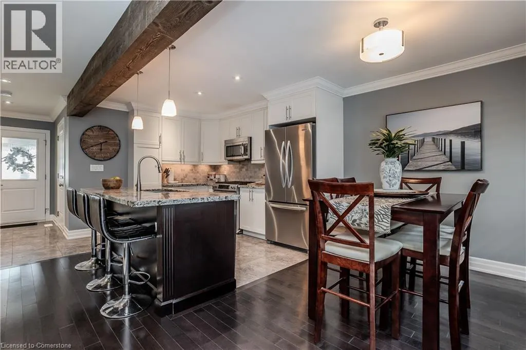 447 WOODVIEW Road Unit# 3, #3