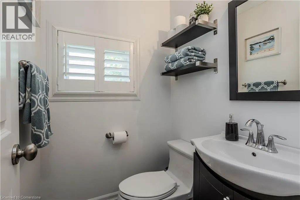 447 WOODVIEW Road Unit# 3, #3