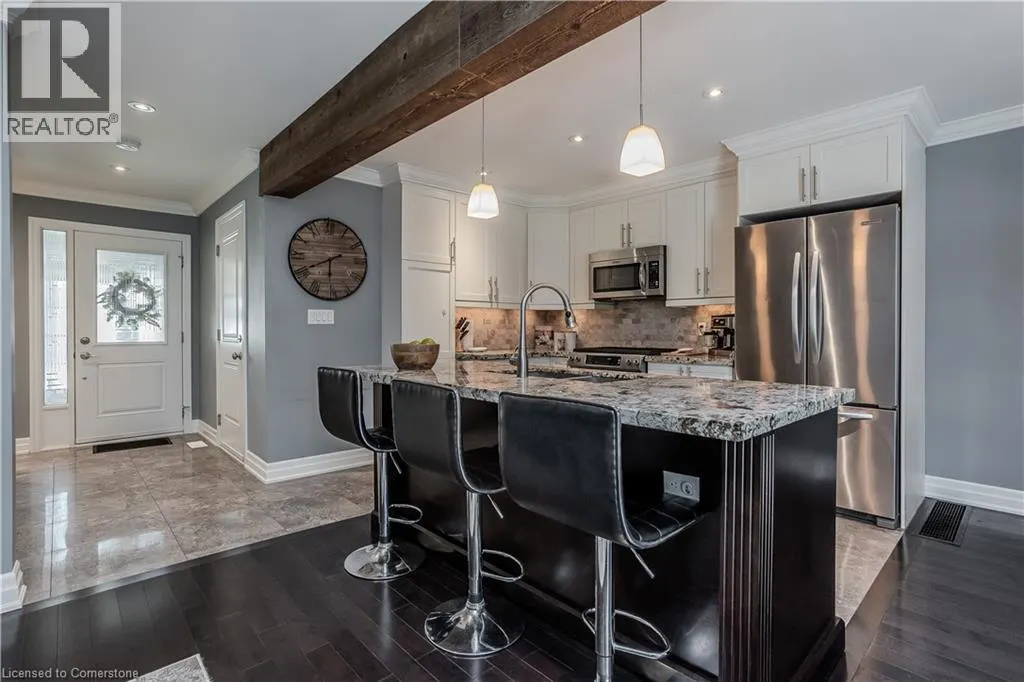 447 WOODVIEW Road Unit# 3, #3