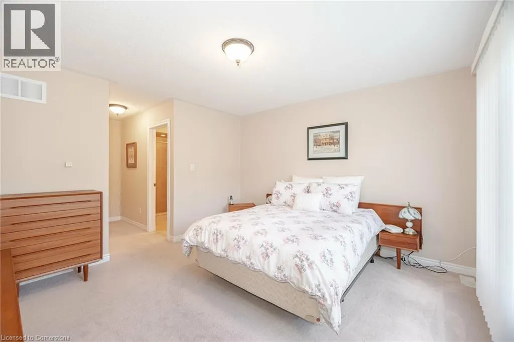 17 LACORRA Way