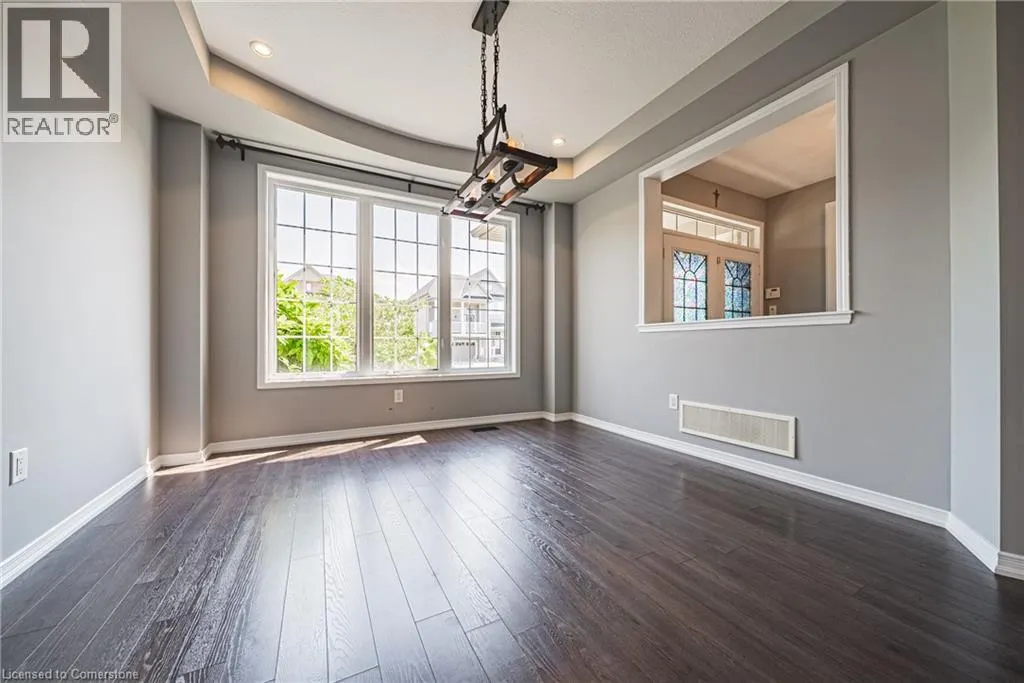 8788 DOGWOOD Crescent