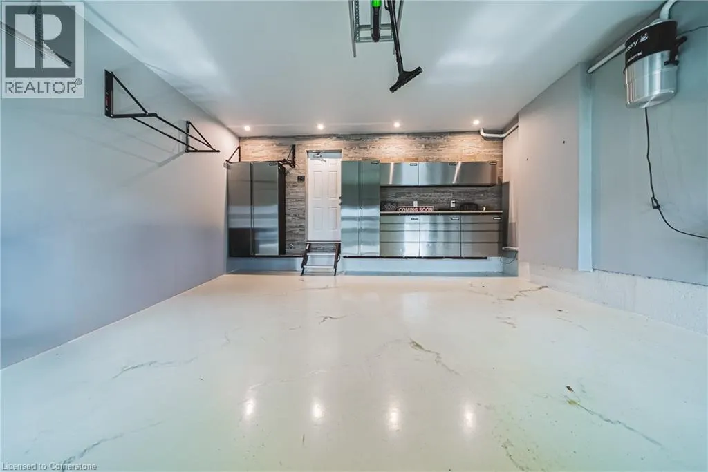 8788 DOGWOOD Crescent