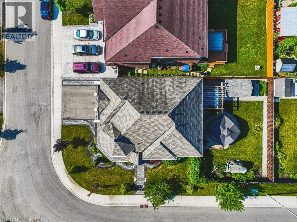 8788 DOGWOOD Crescent