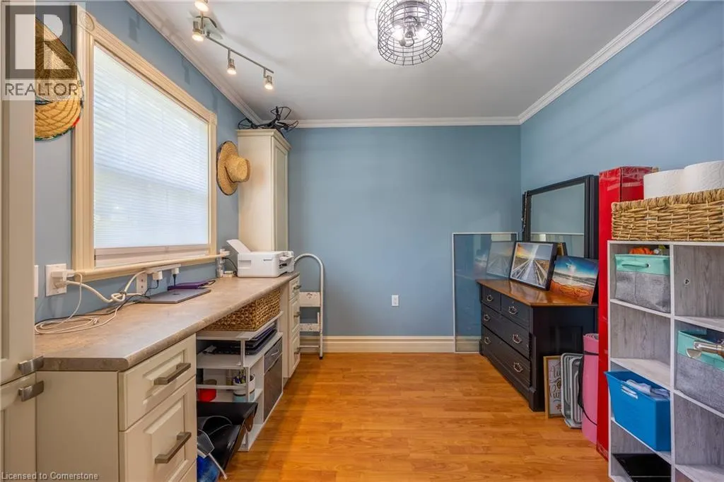 54 RIDGEWOOD Drive