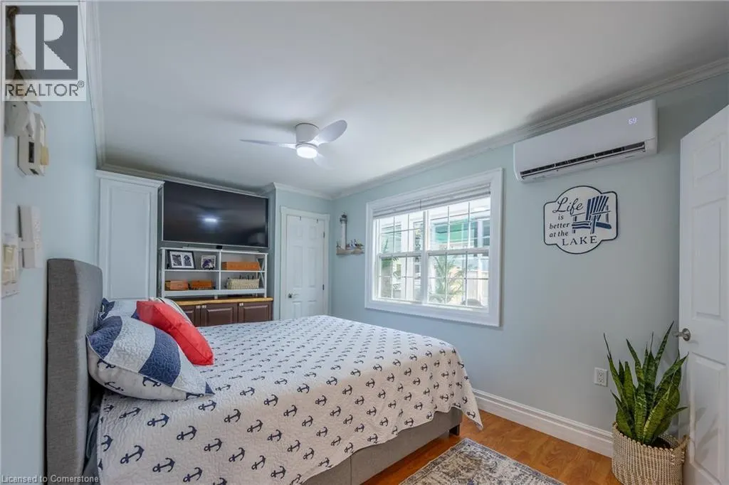 54 RIDGEWOOD Drive