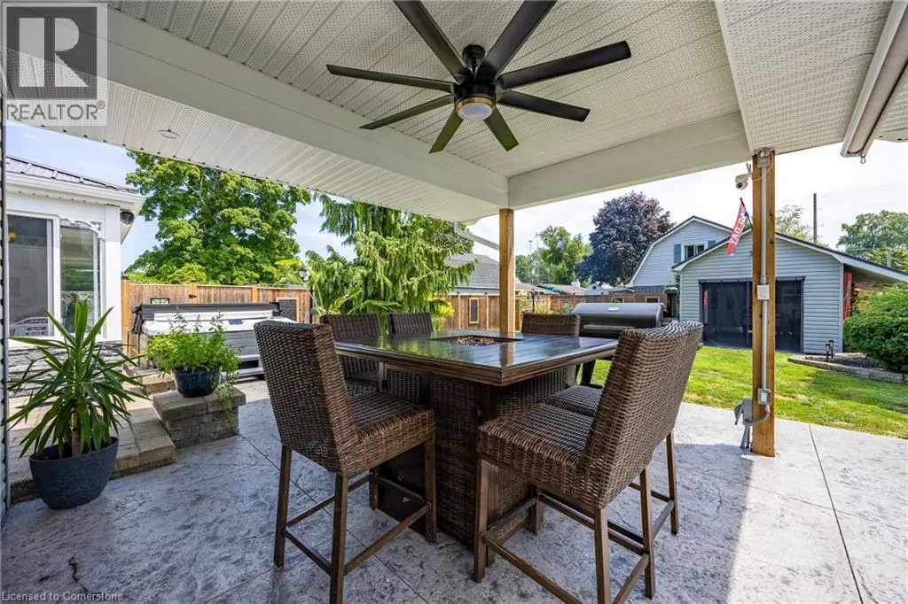 54 RIDGEWOOD Drive