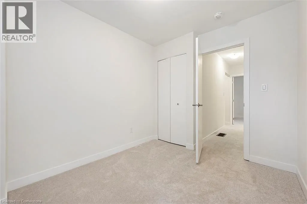28 WOODMAN Drive N