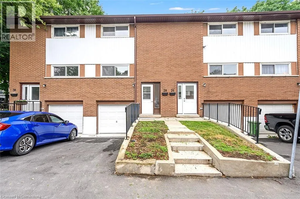 28 WOODMAN Drive N