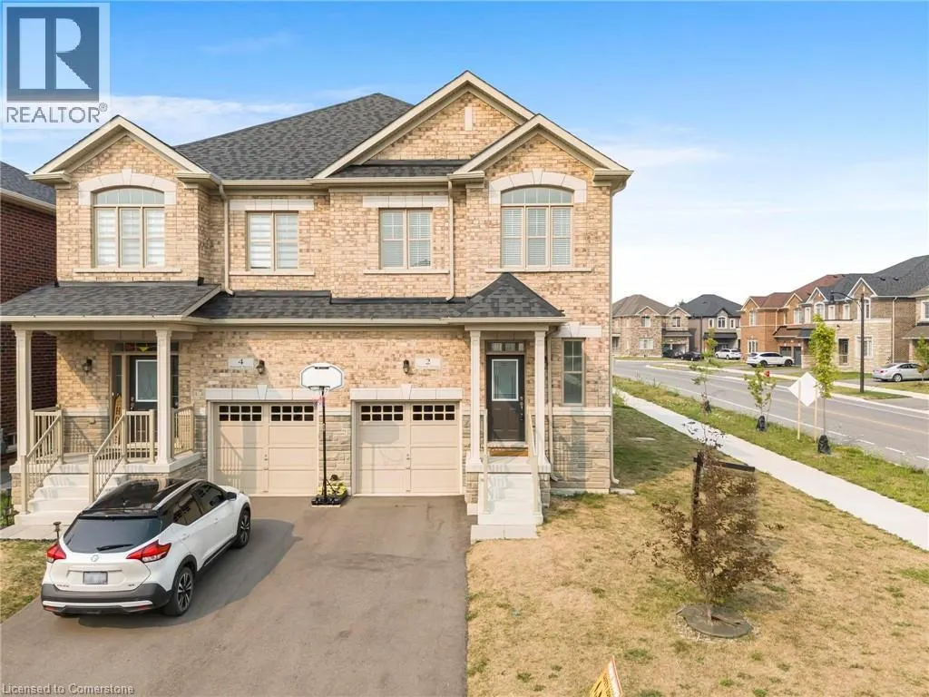 2 HOLCOMB Terrace