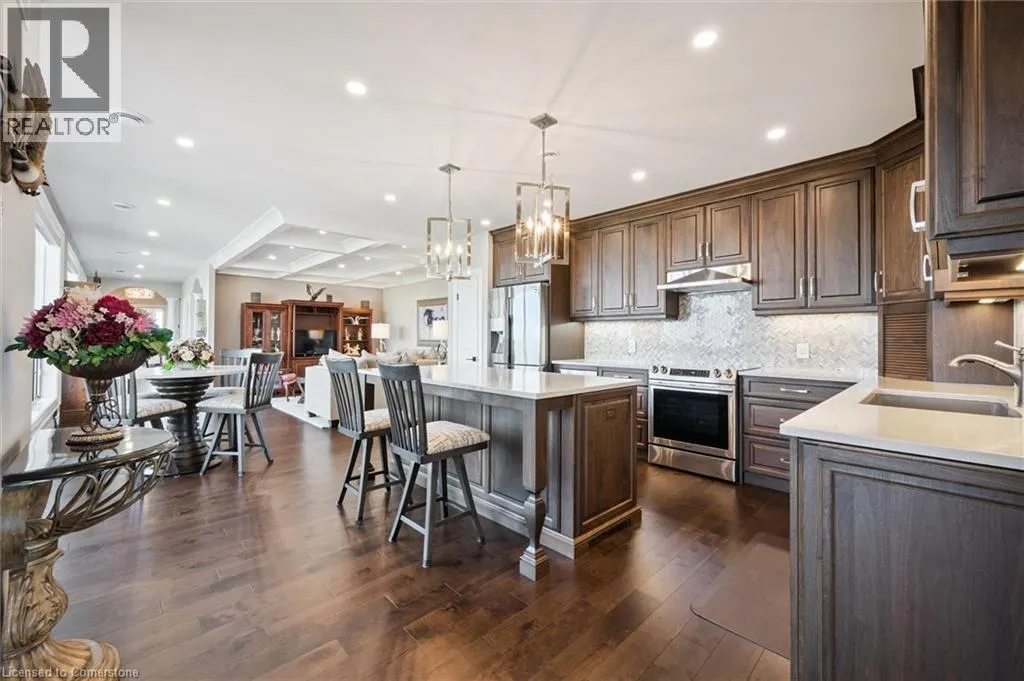 255 KEATS Way Unit# 1404, #1404