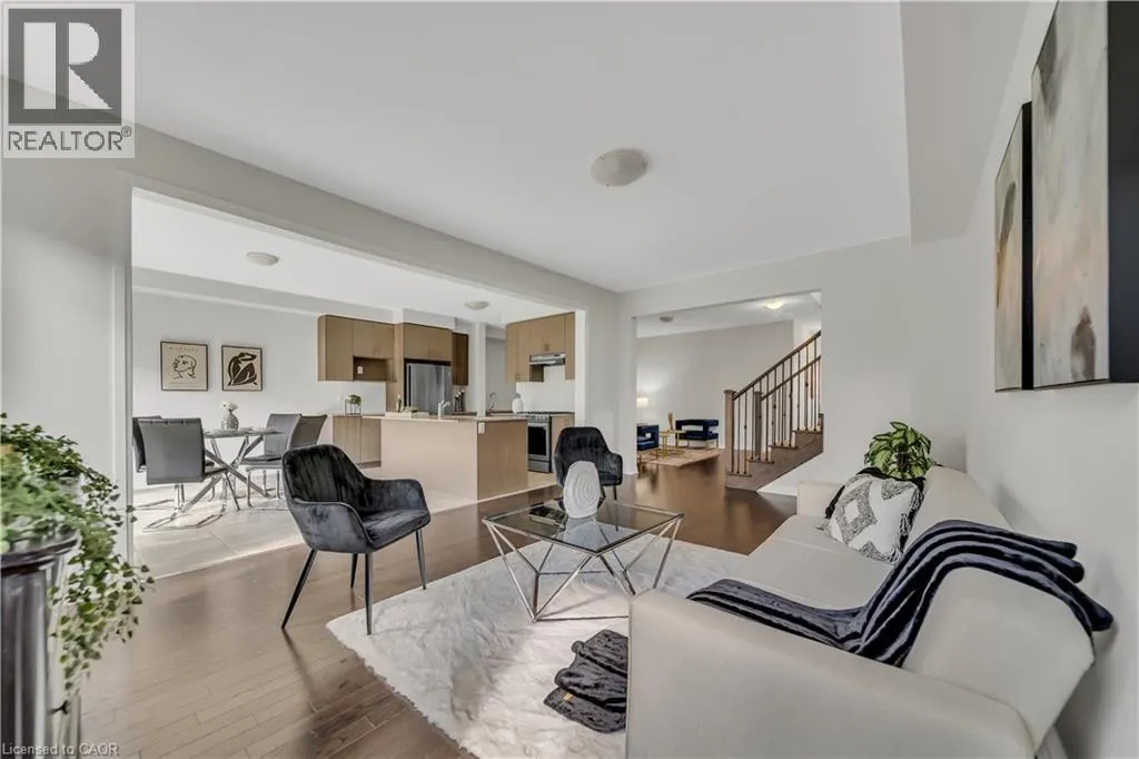 22 PRINCE PHILIP Boulevard