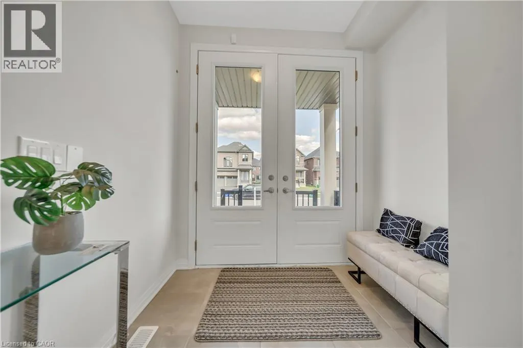 22 PRINCE PHILIP Boulevard