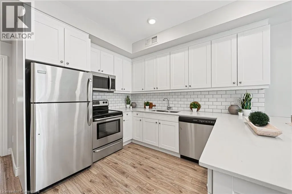 B204-112 UNION Street E