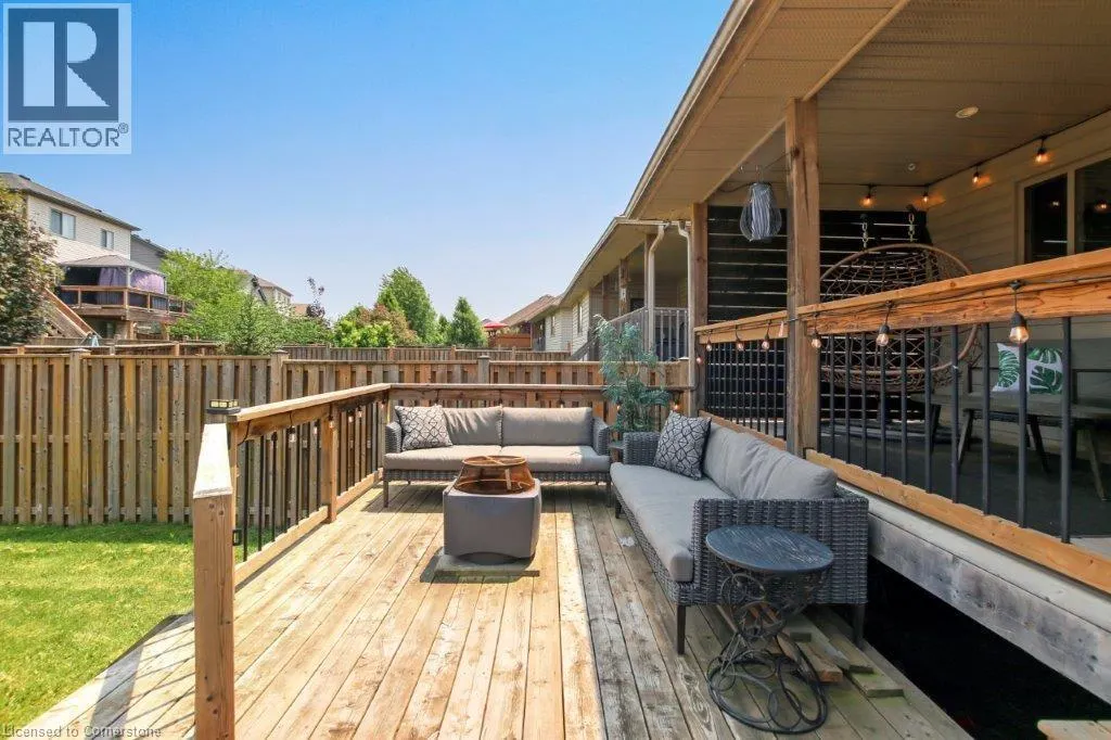 63 REDBUD Crescent