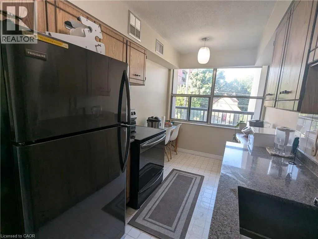 81 CHURCH Street Unit# 201, #201