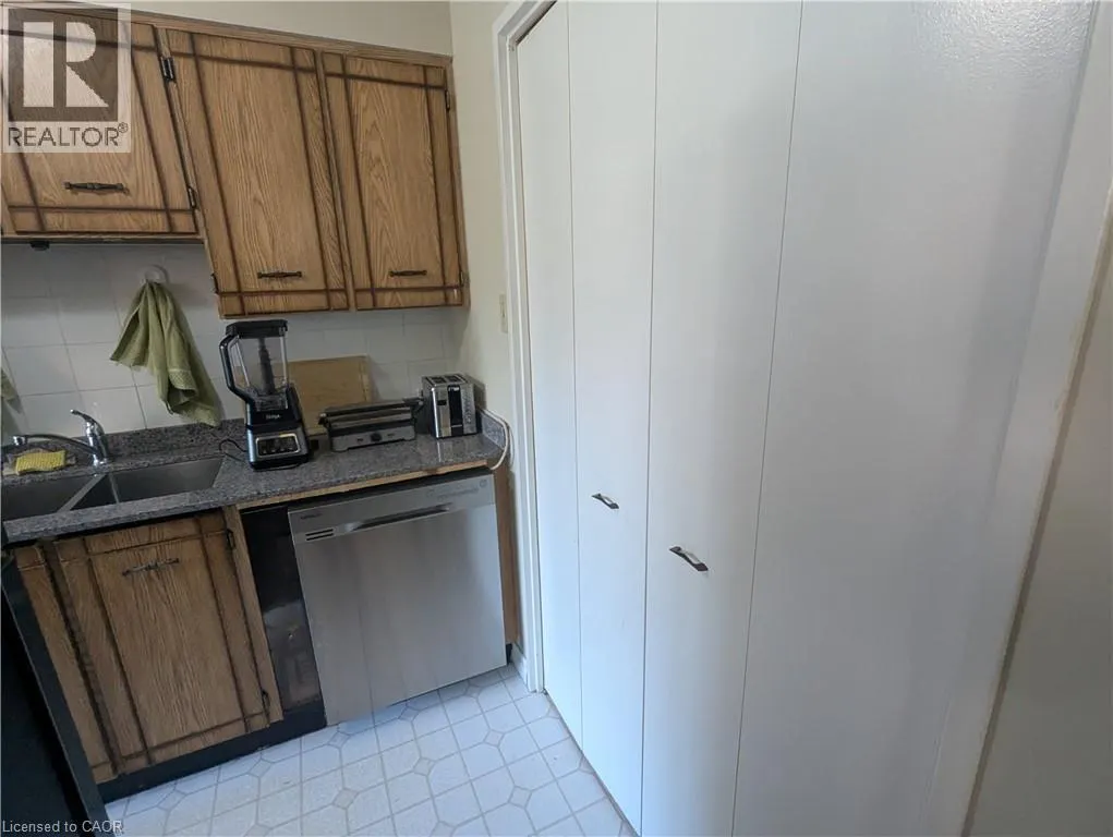 81 CHURCH Street Unit# 201, #201
