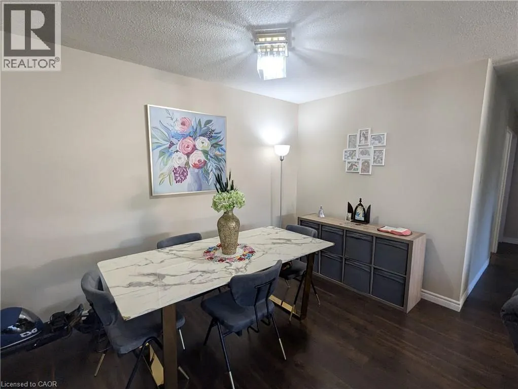 81 CHURCH Street Unit# 201, #201