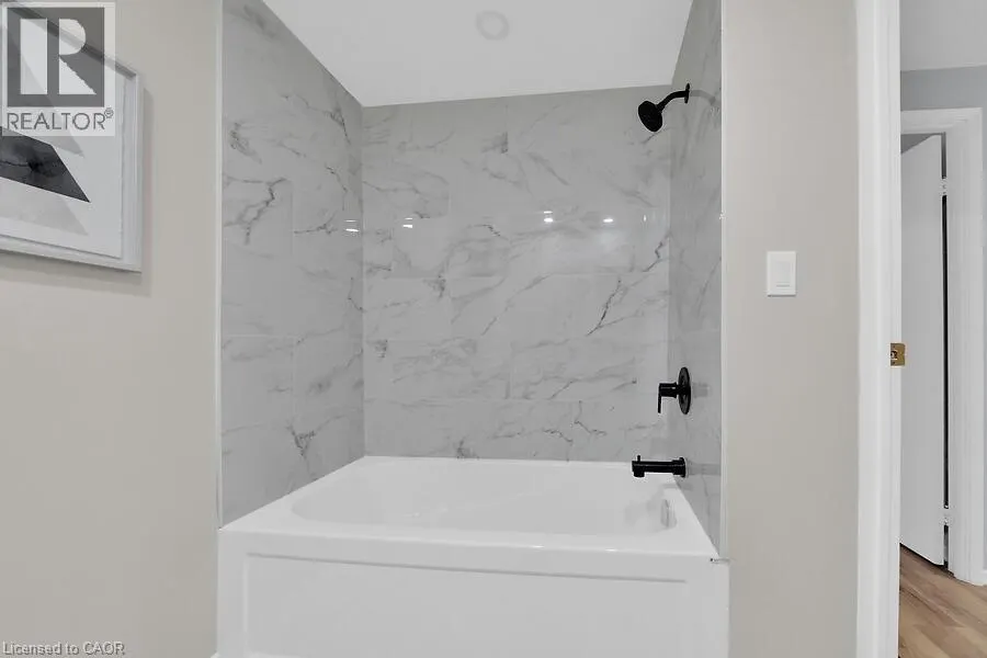 1015 UPPER GAGE Avenue Unit# 4, #4