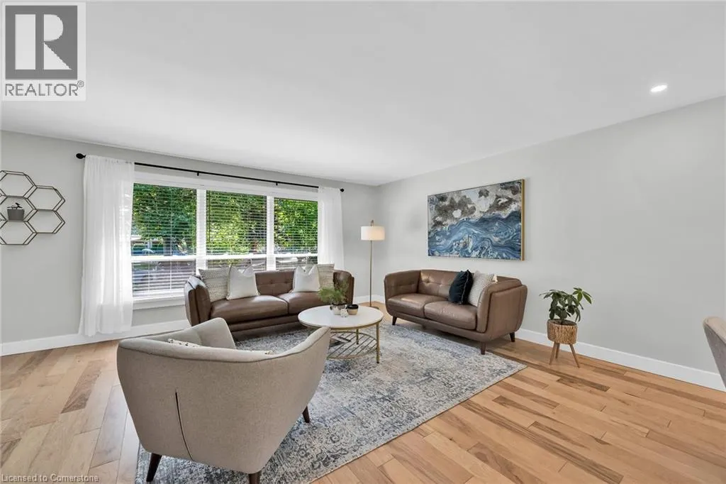 54 DRIFTWOOD Court