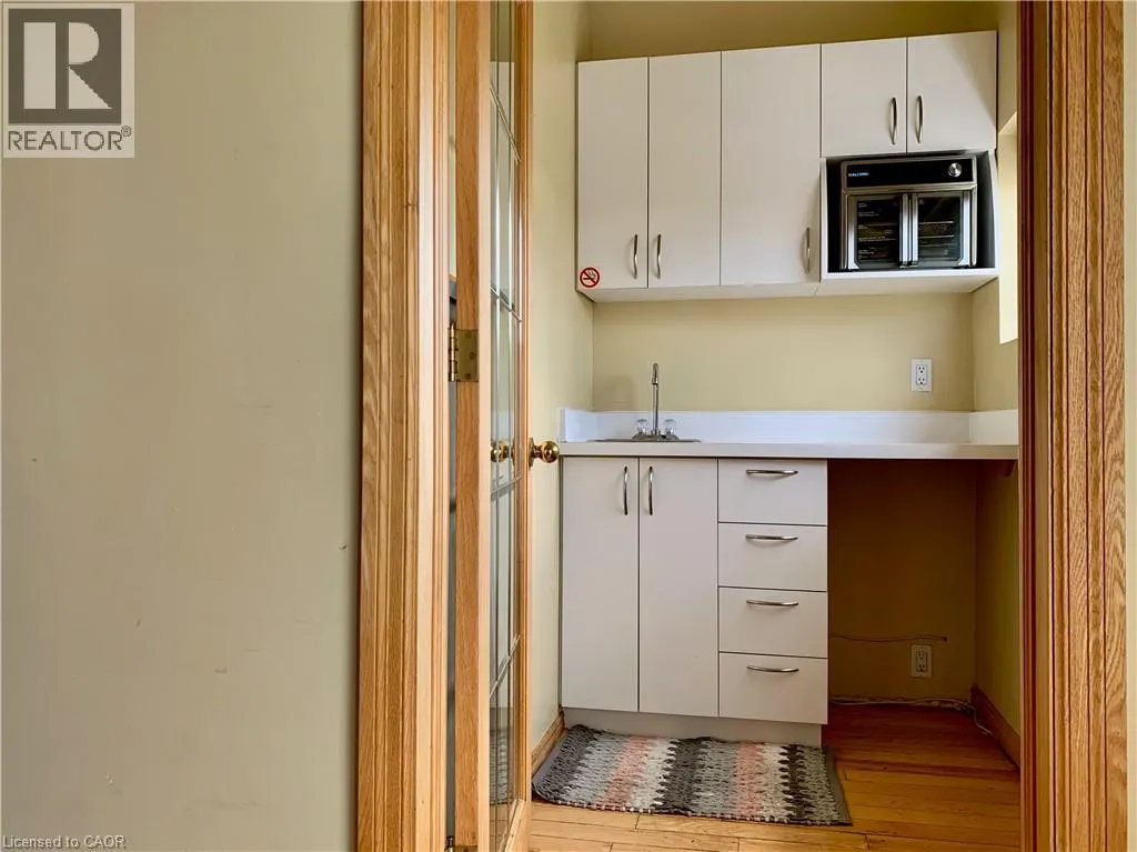 323 KERR Street Unit# 201, #201