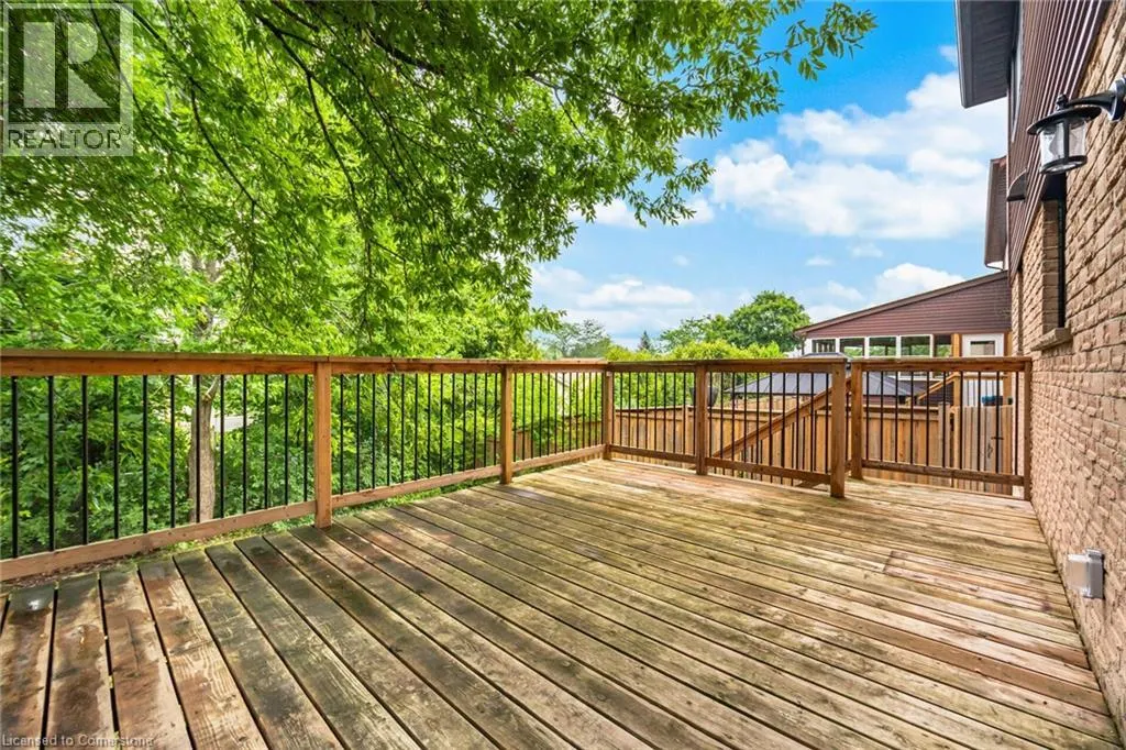 2392 ARNOLD Crescent