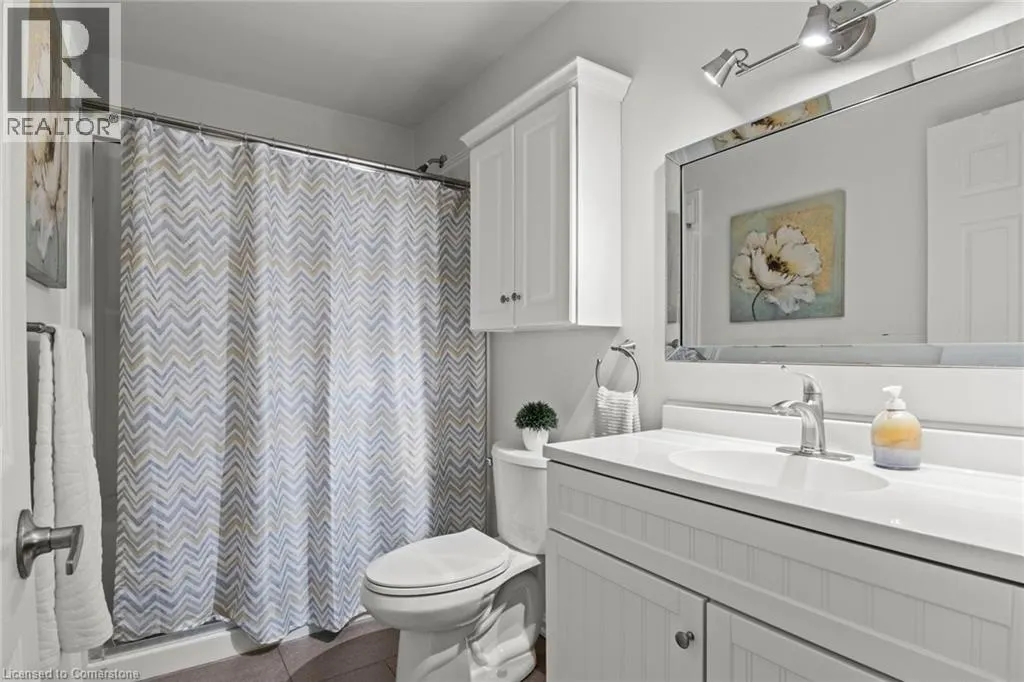 213 SYDENHAM Street Unit# 102D, #102D