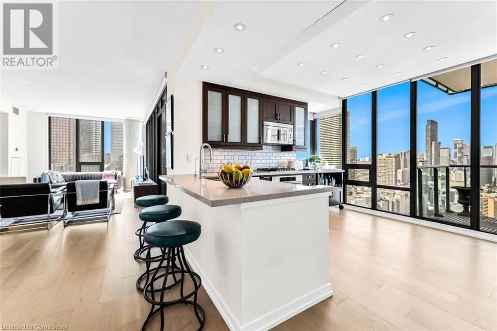 33 LOMBARD Street Unit# 4302, #4302