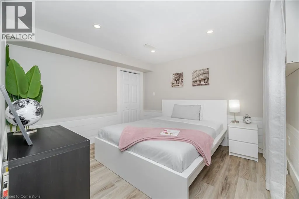 77 FAIRVIEW Road