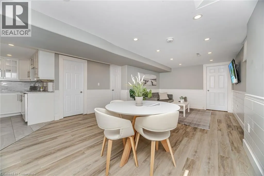 77 FAIRVIEW Road