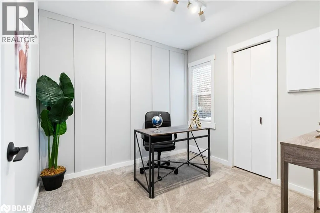 #403 - 12 DAWSON Drive