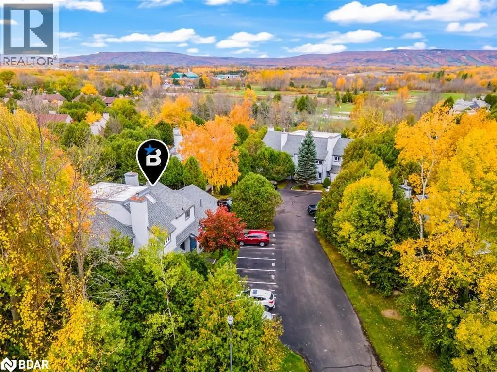 #403 - 12 DAWSON Drive